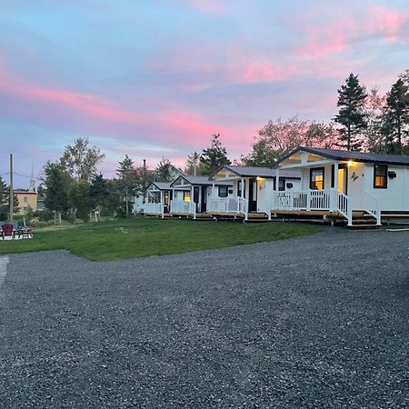 Les chalets de la colline inc Baie-Sainte-Catherine Esterno foto