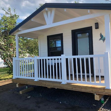 Les chalets de la colline inc Baie-Sainte-Catherine Esterno foto