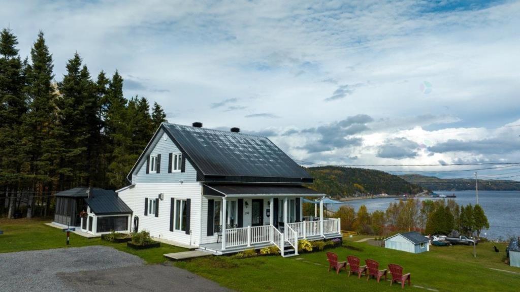 Les chalets de la colline inc Baie-Sainte-Catherine Esterno foto